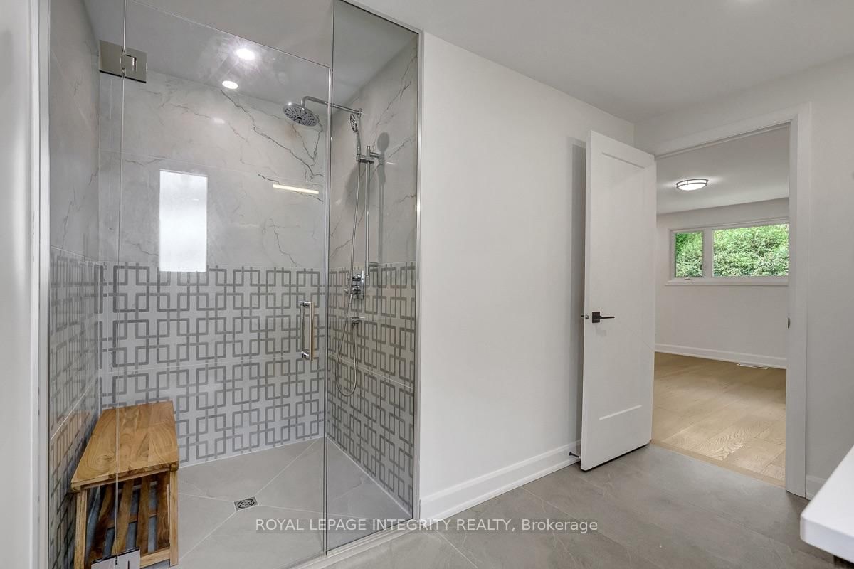 8 Brian Crescent • Ottawa, ON photo 24