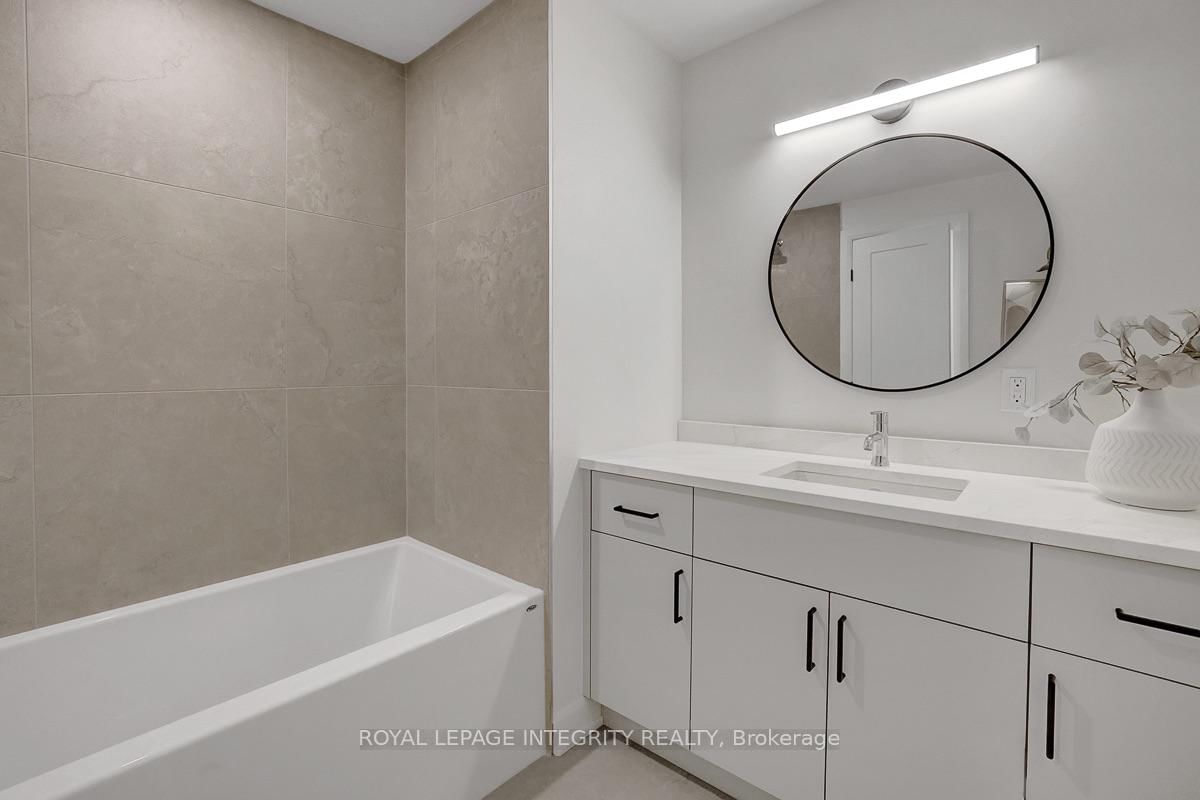 8 Brian Crescent • Ottawa, ON photo 31