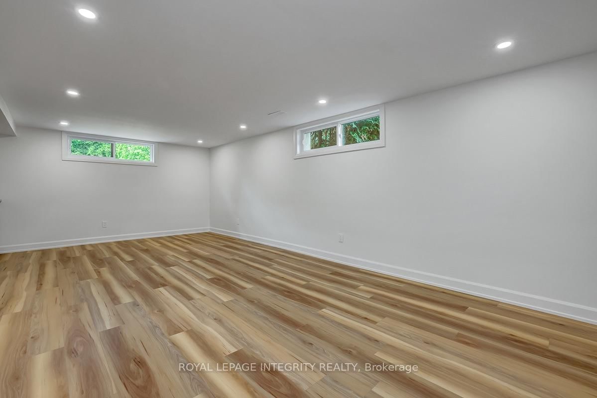 8 Brian Crescent • Ottawa, ON photo 39