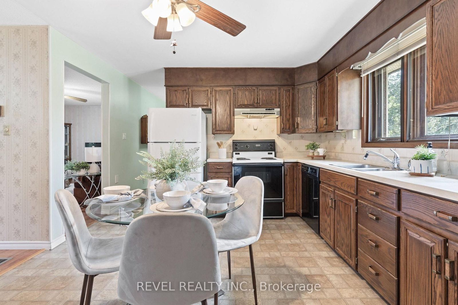 126 Pinewood Boulevard • Kawartha Lakes, ON photo 17