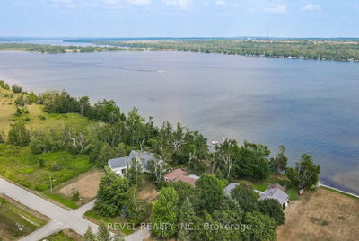 126 Pinewood Boulevard • Kawartha Lakes, ON photo 5