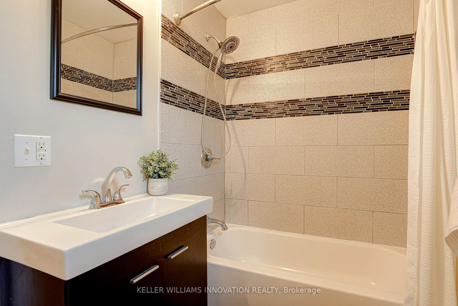 99 Shantz Lane • Kitchener, ON photo 21