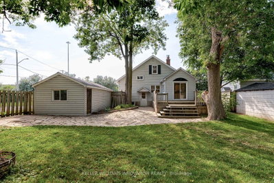 99 Shantz Lane • Kitchener, ON photo 4