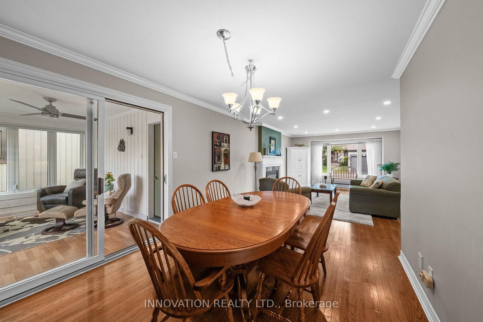 23 Glen Abbey Crescent • Ottawa, ON photo 10