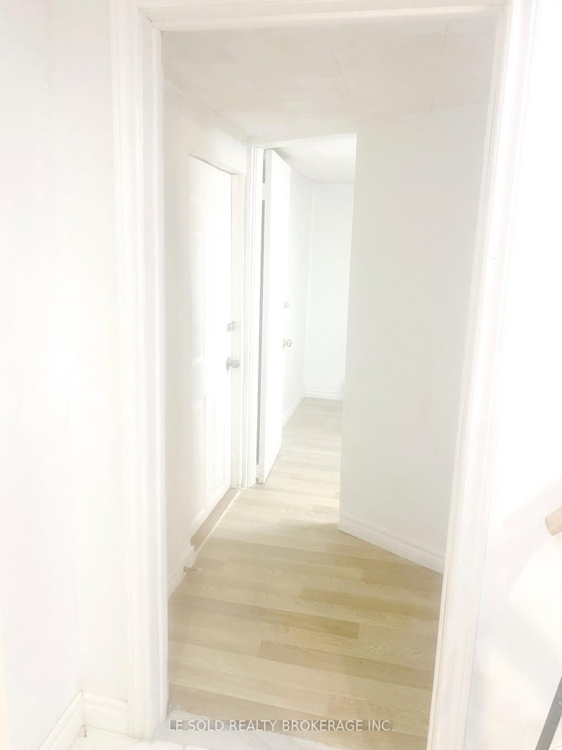 Room Bsmt - 112 Leland Street