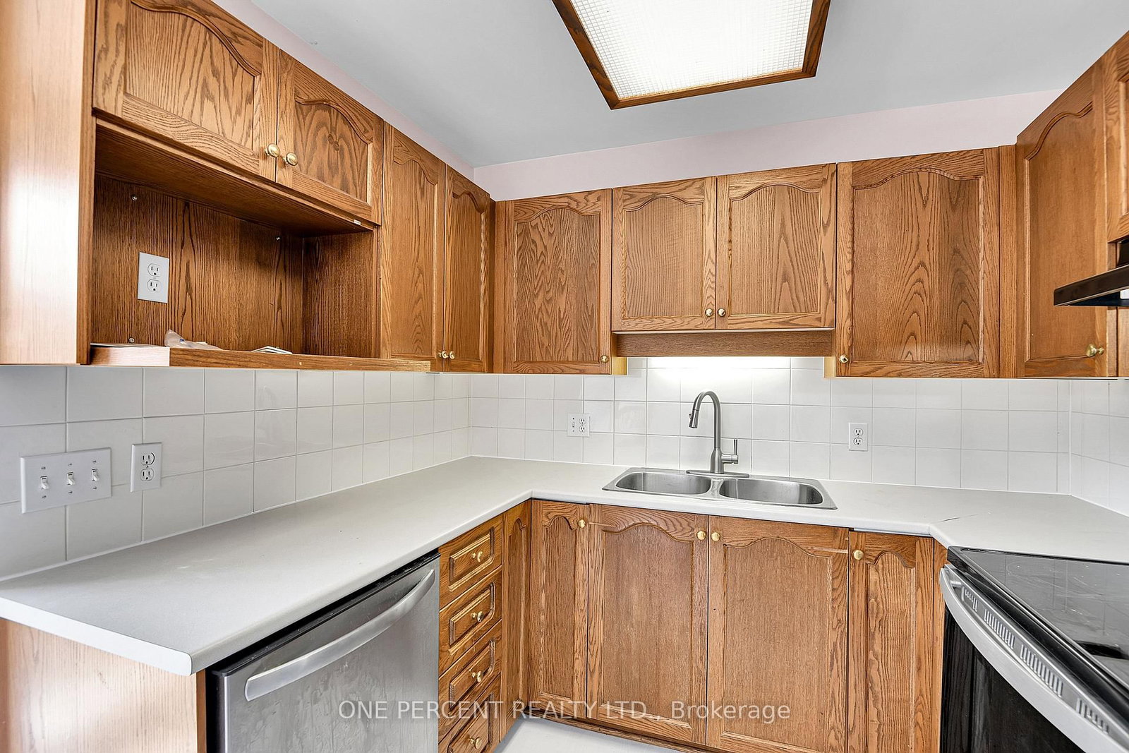 70 Montana Way • Nepean, ON photo 11