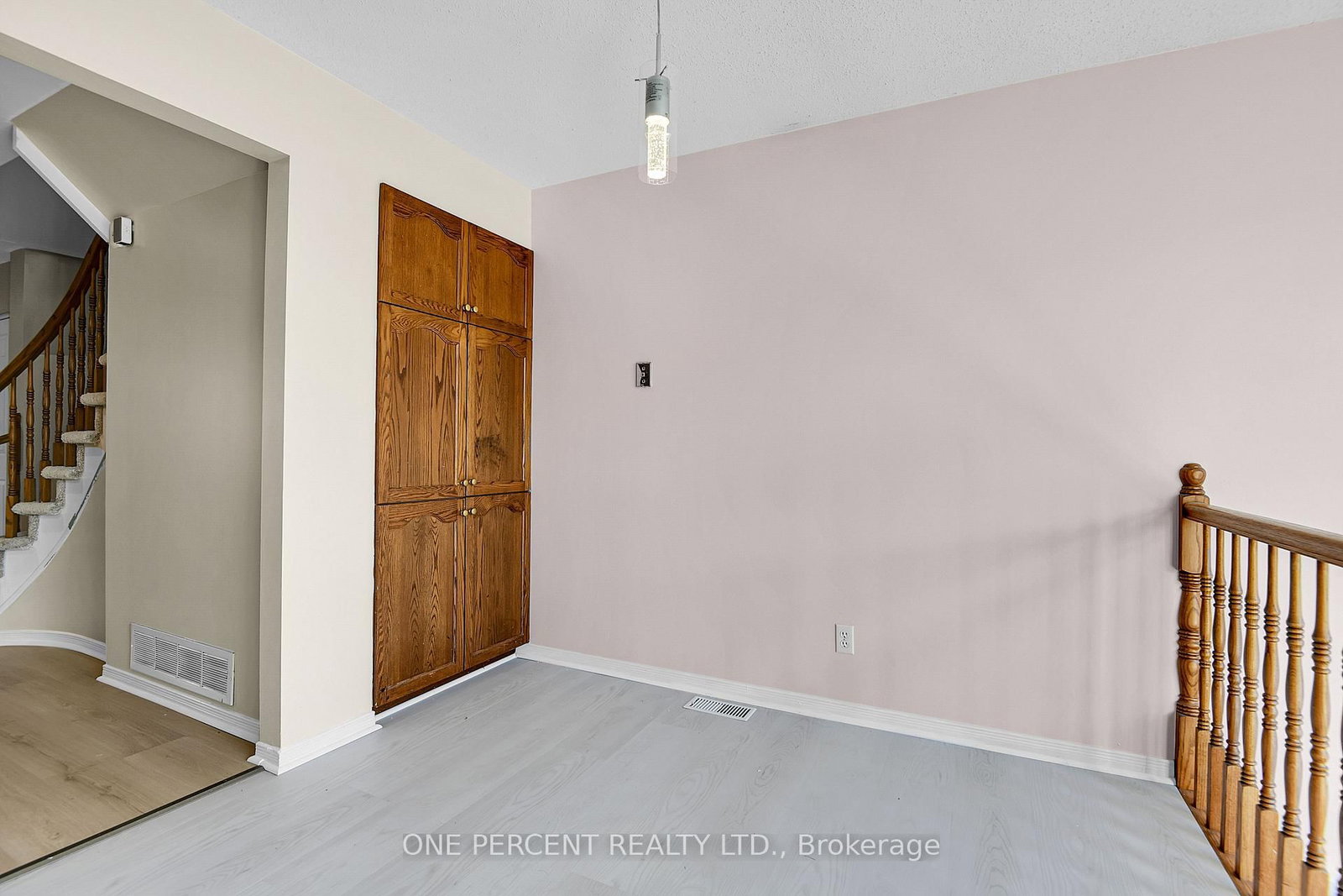 70 Montana Way • Nepean, ON photo 13