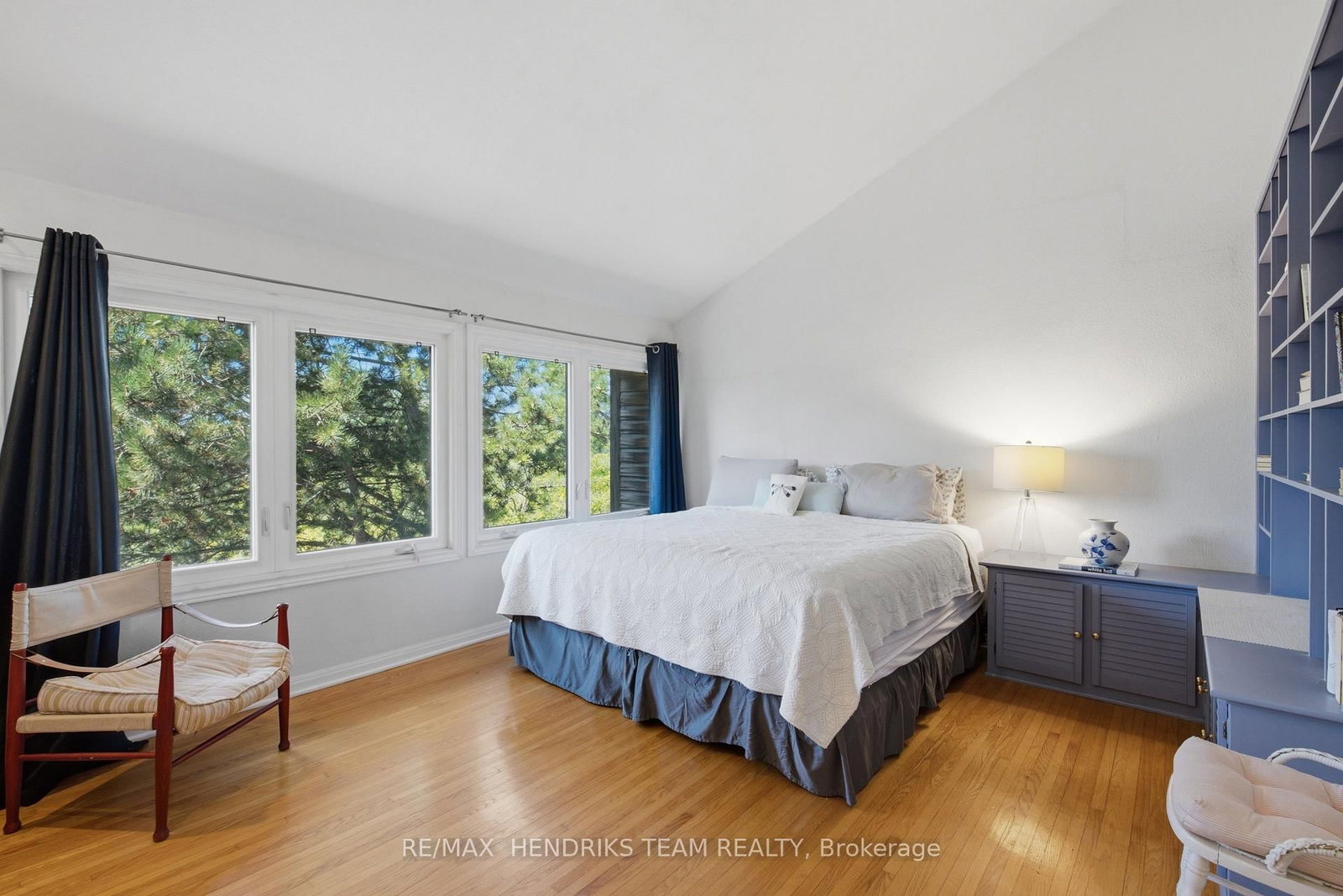 10 Vergorda Circle • St. Catharines, ON photo 24