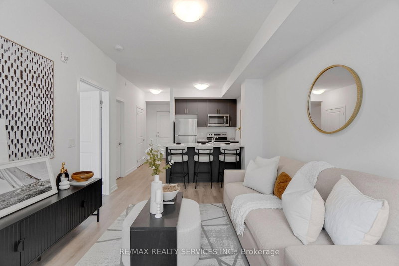 136 - 5055 Greenlane Road