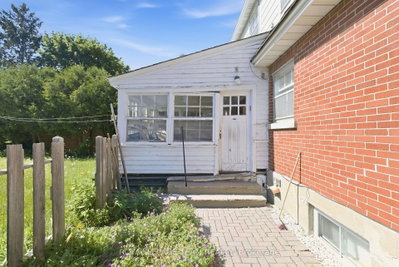 416 Tweedsmuir Avenue • Ottawa, ON photo 8
