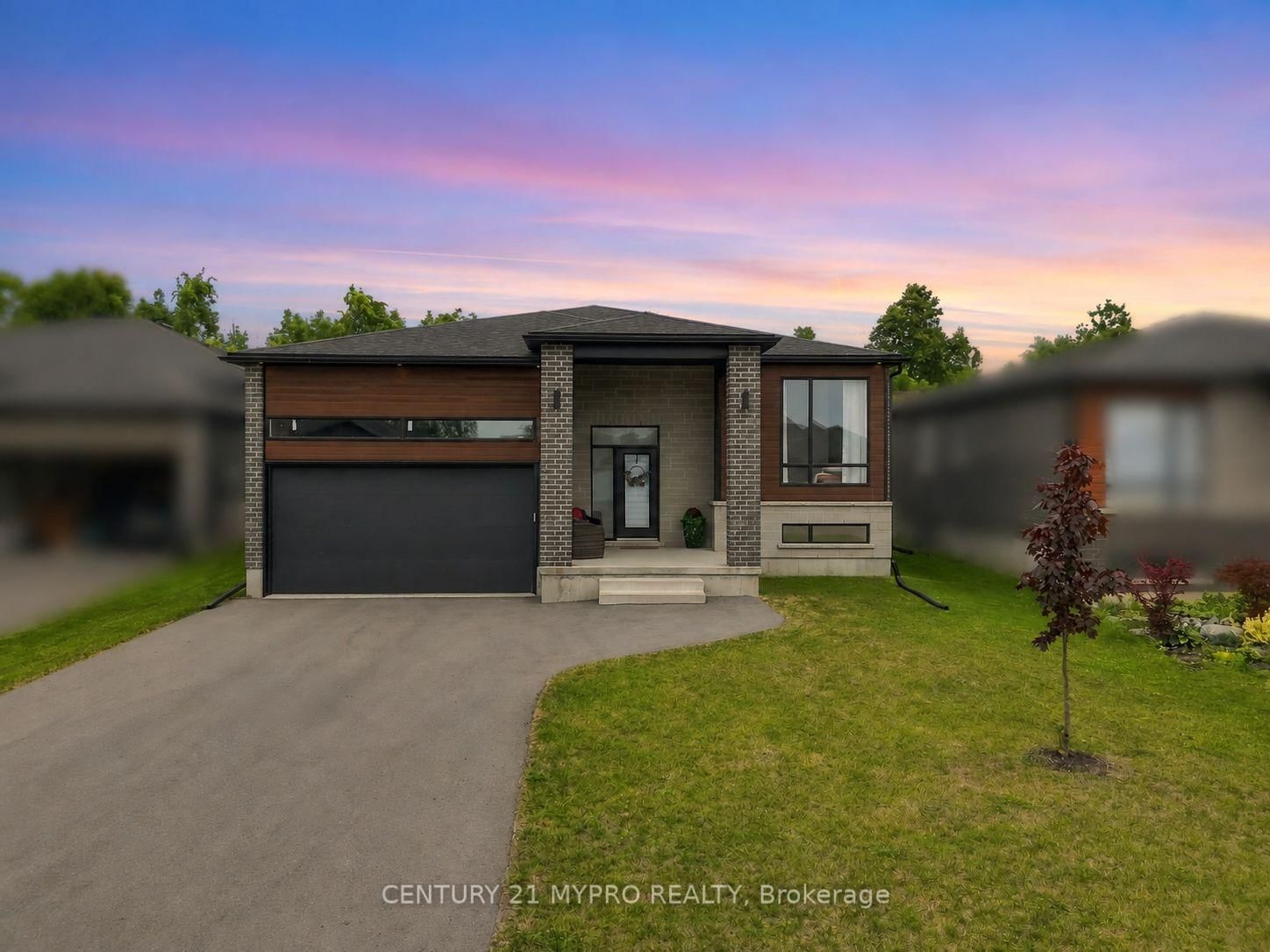 41 Schmidt Way • Quinte West, ON photo 1
