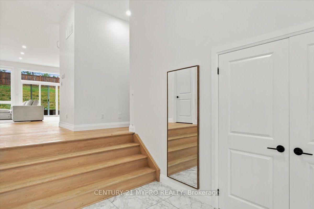 41 Schmidt Way • Quinte West, ON photo 4