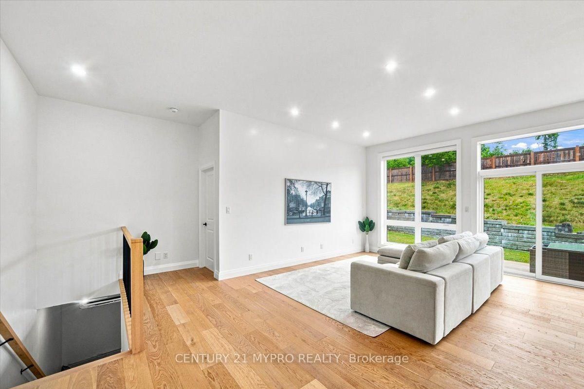 41 Schmidt Way • Quinte West, ON photo 6