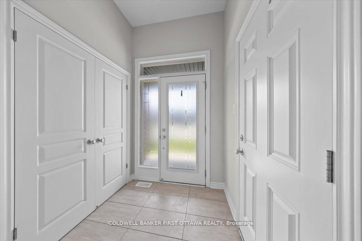 754 Brian Good Avenue • Ottawa, ON photo 3