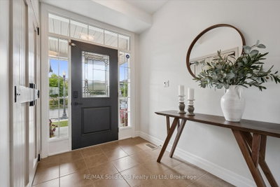 952 Eden Oak Court • Kitchener, ON photo 5