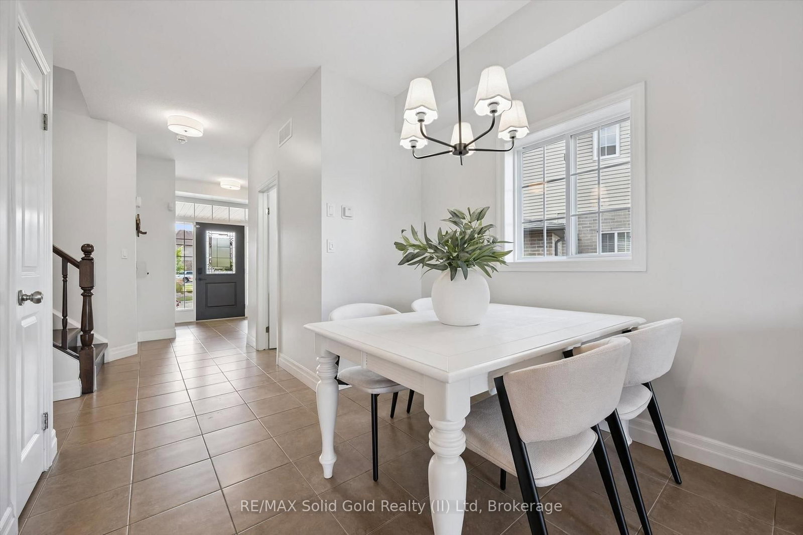 952 Eden Oak Court • Kitchener, ON photo 9