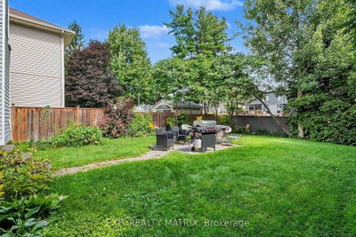 1691 Hunters Run Drive • Ottawa, ON photo 5