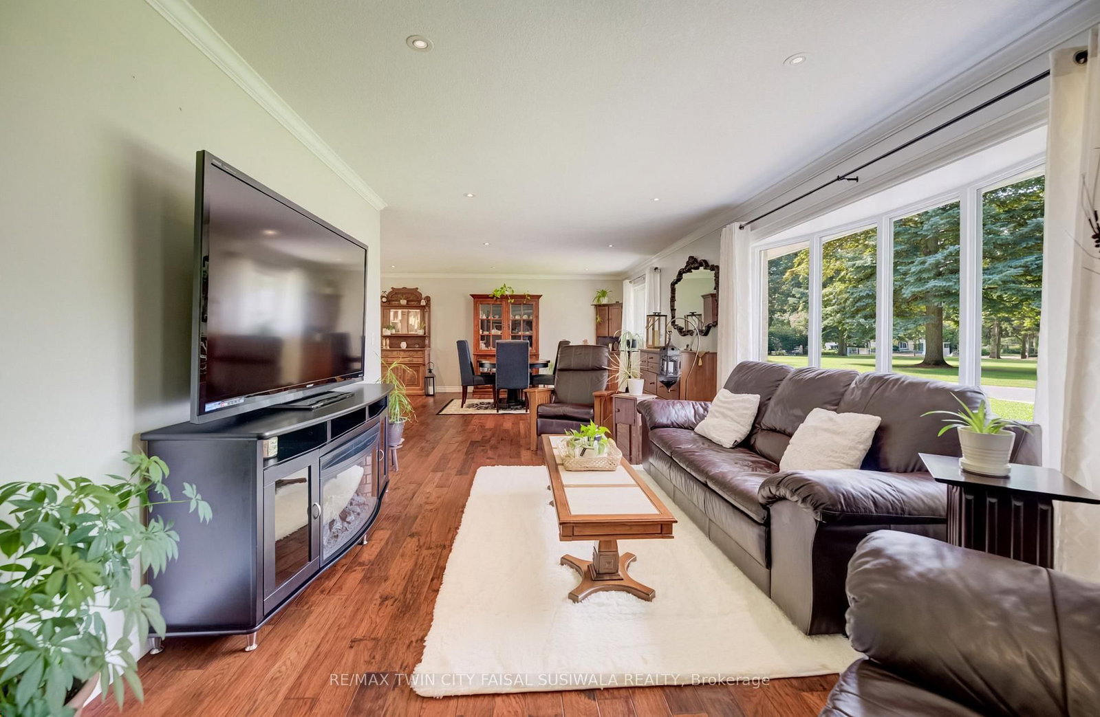 44 Oakwood Drive • Cambridge, ON photo 15