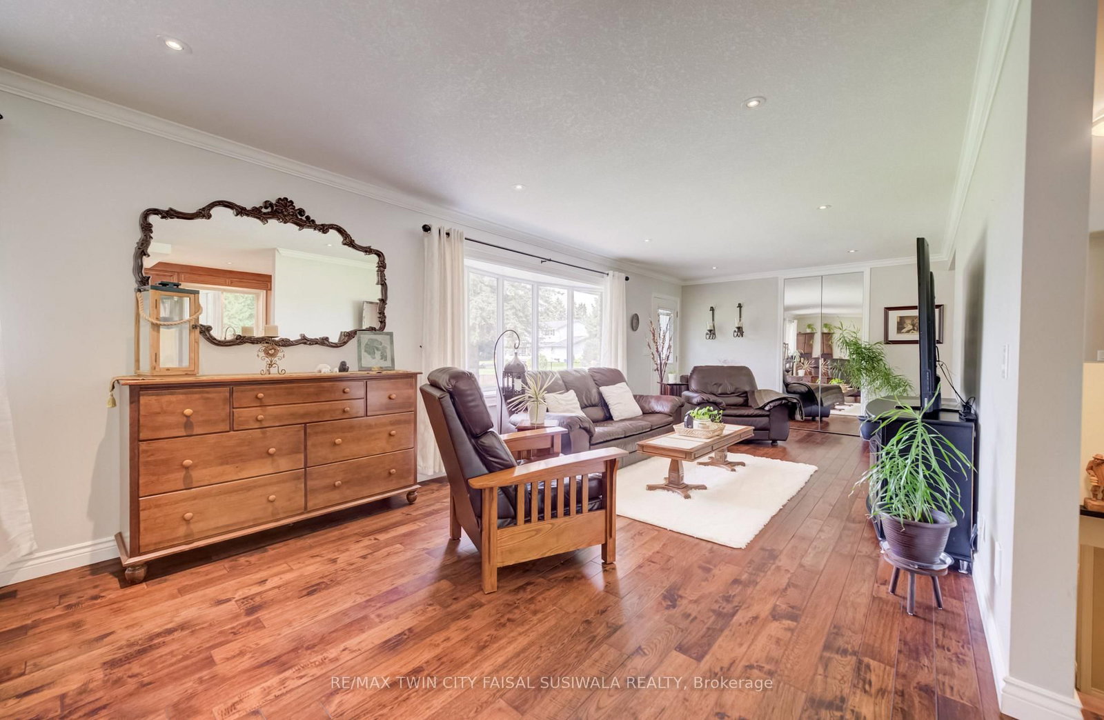 44 Oakwood Drive • Cambridge, ON photo 17