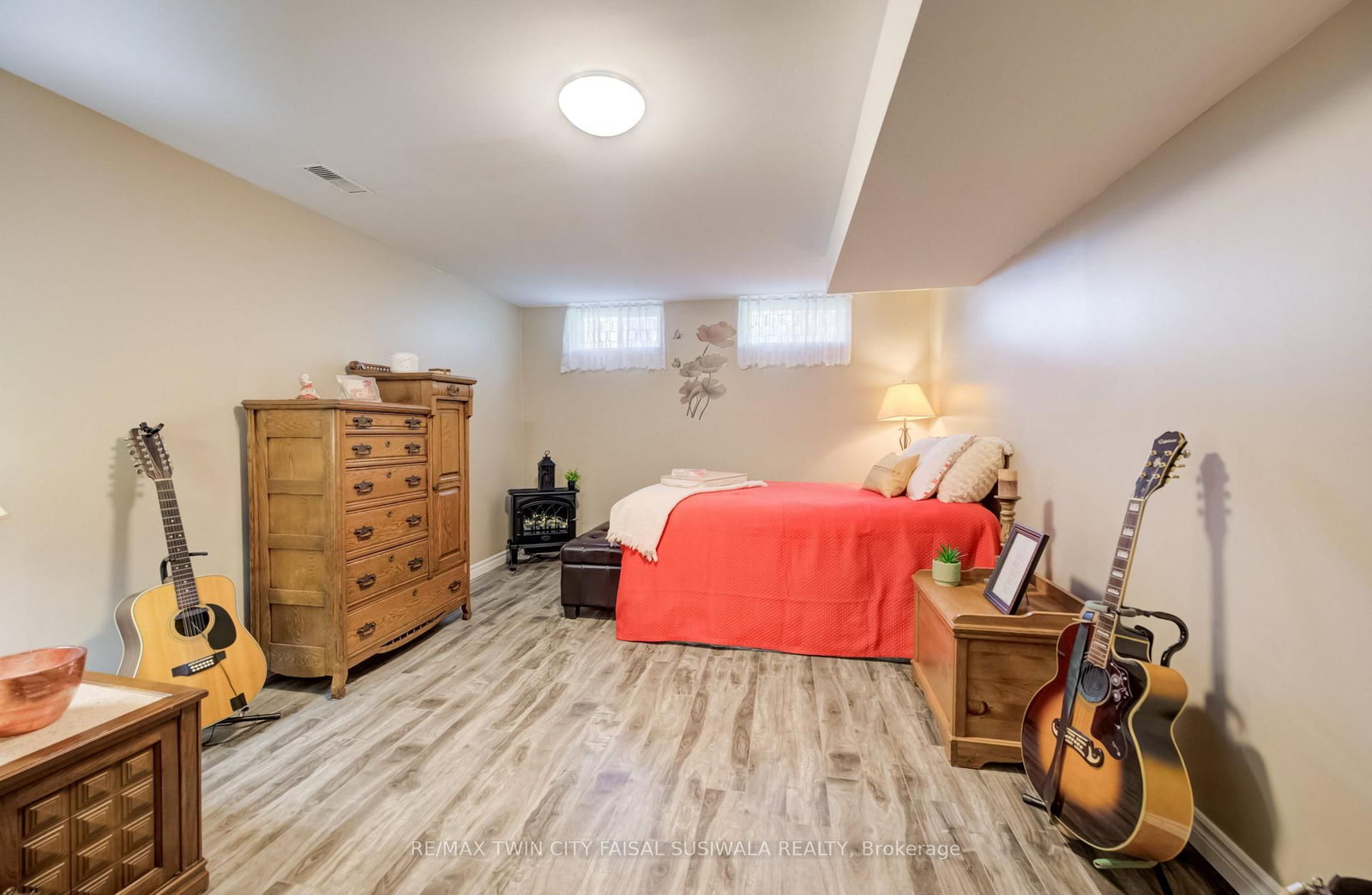 44 Oakwood Drive • Cambridge, ON photo 37
