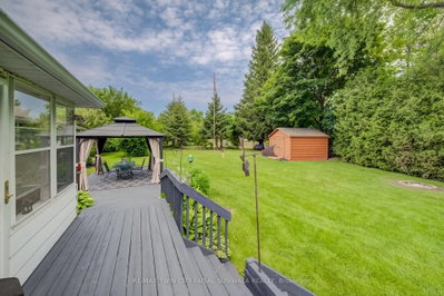 44 Oakwood Drive • Cambridge, ON photo 6