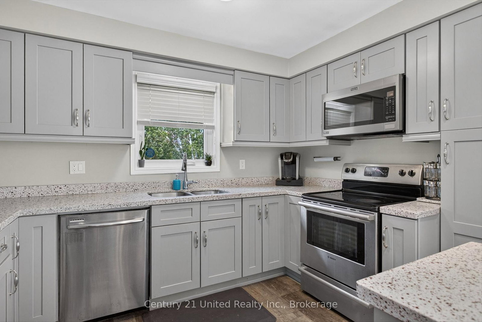 2121 Meadowview Road • Peterborough, ON photo 15
