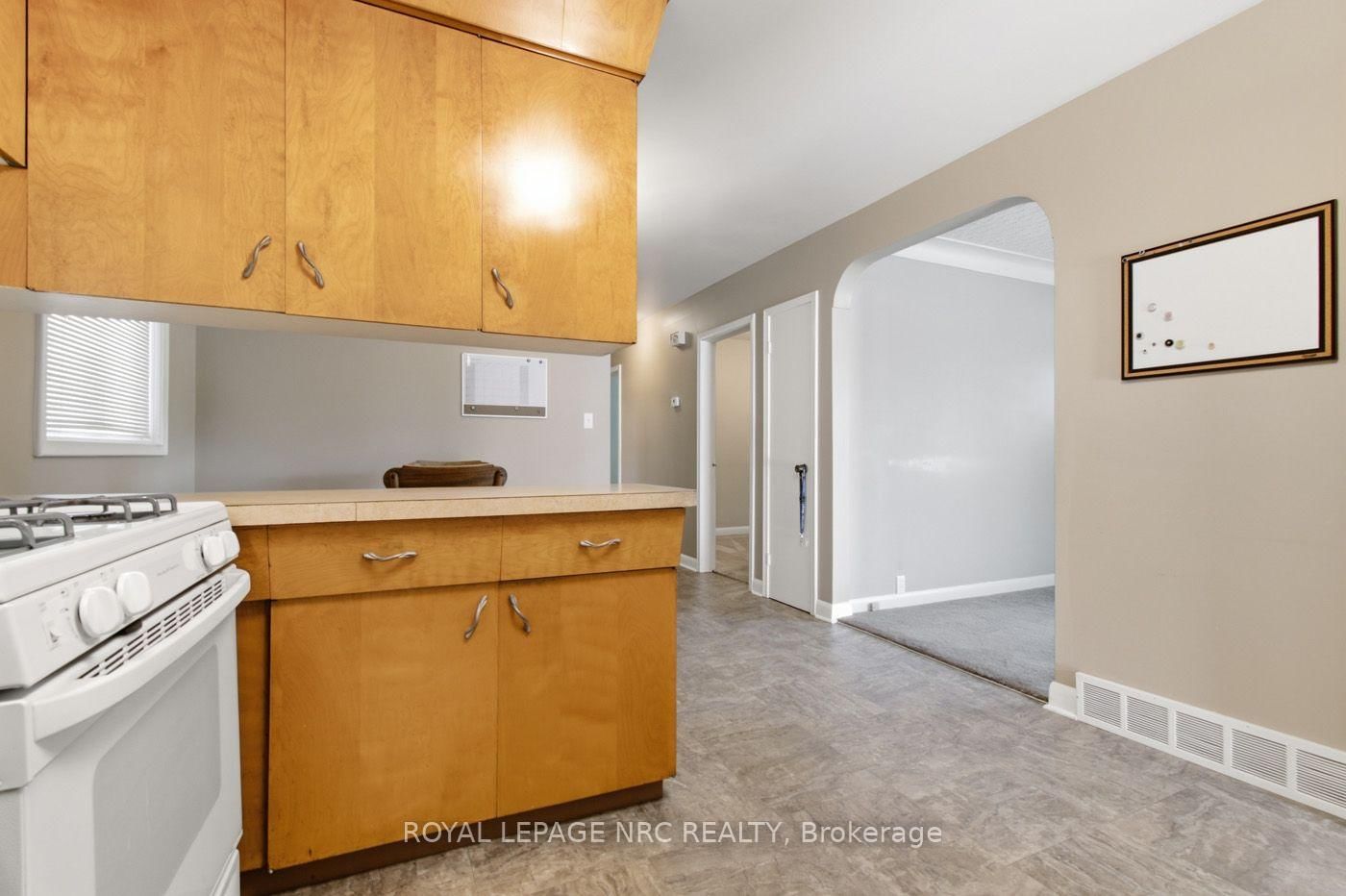 131 Joyce Avenue • Welland, ON photo 10