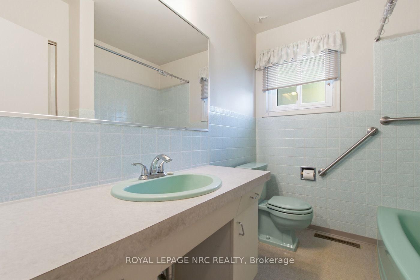 131 Joyce Avenue • Welland, ON photo 14