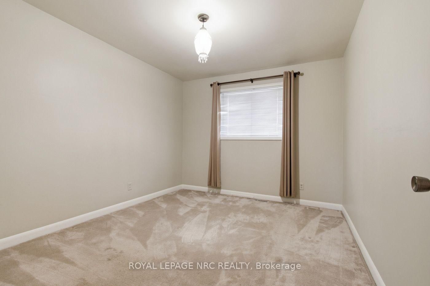 131 Joyce Avenue • Welland, ON photo 15