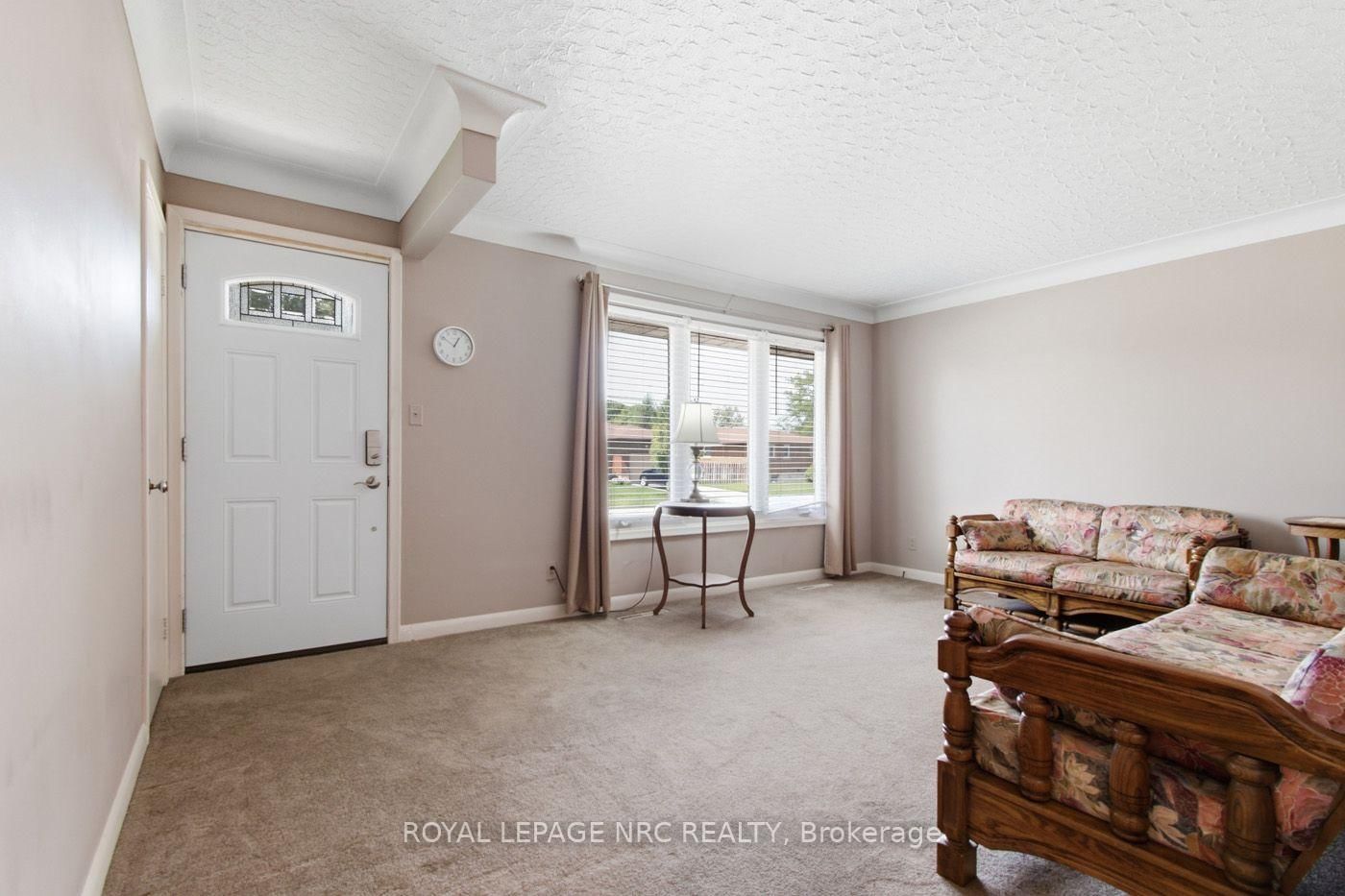 131 Joyce Avenue • Welland, ON photo 4
