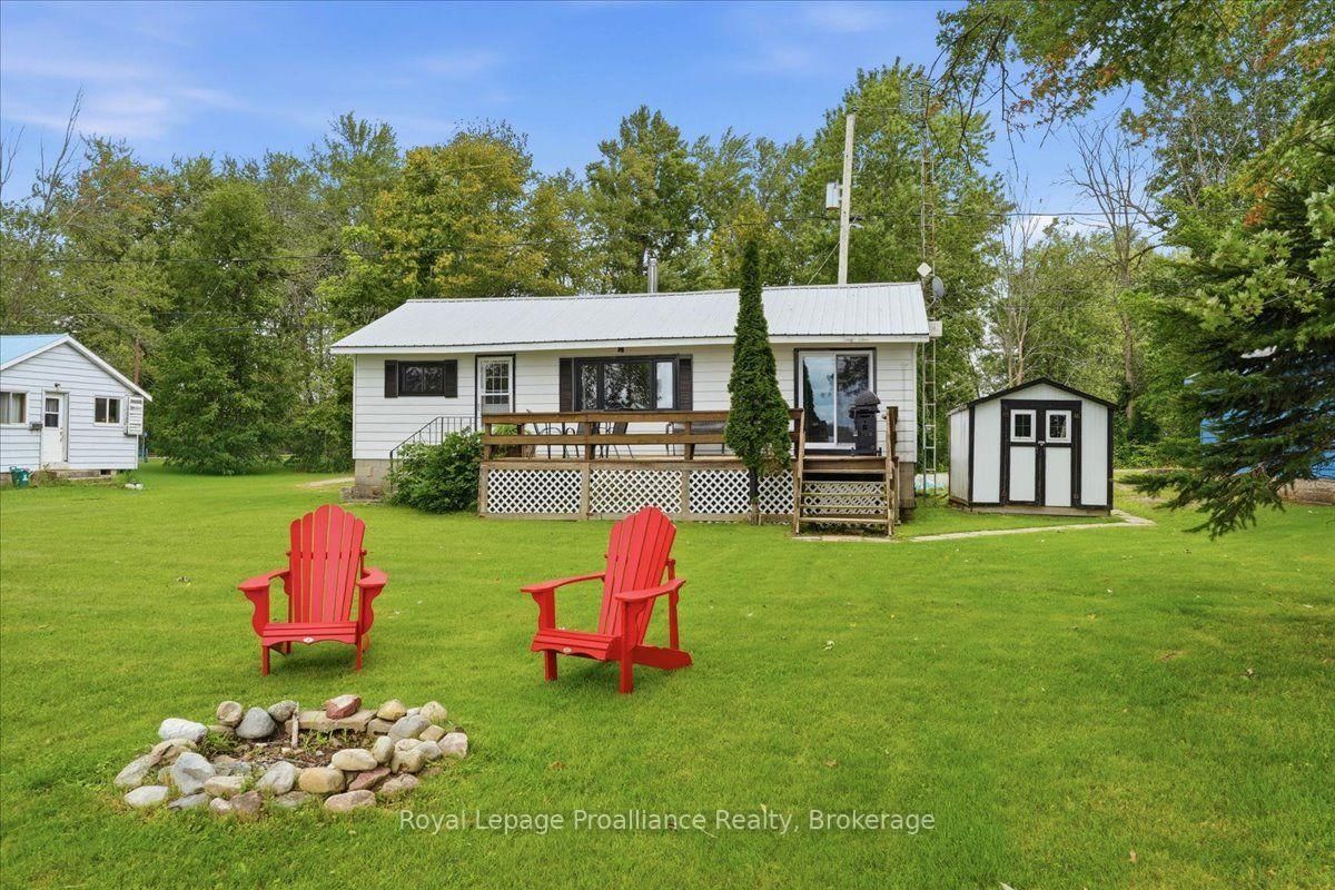 133 Hughes Lane • Tweed, ON photo 2