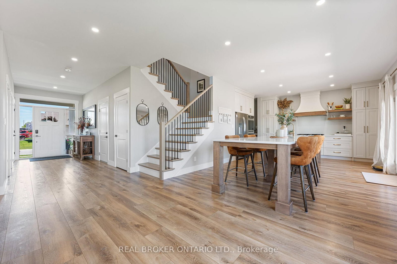 155 Gibbons Street • Norfolk, ON photo 12