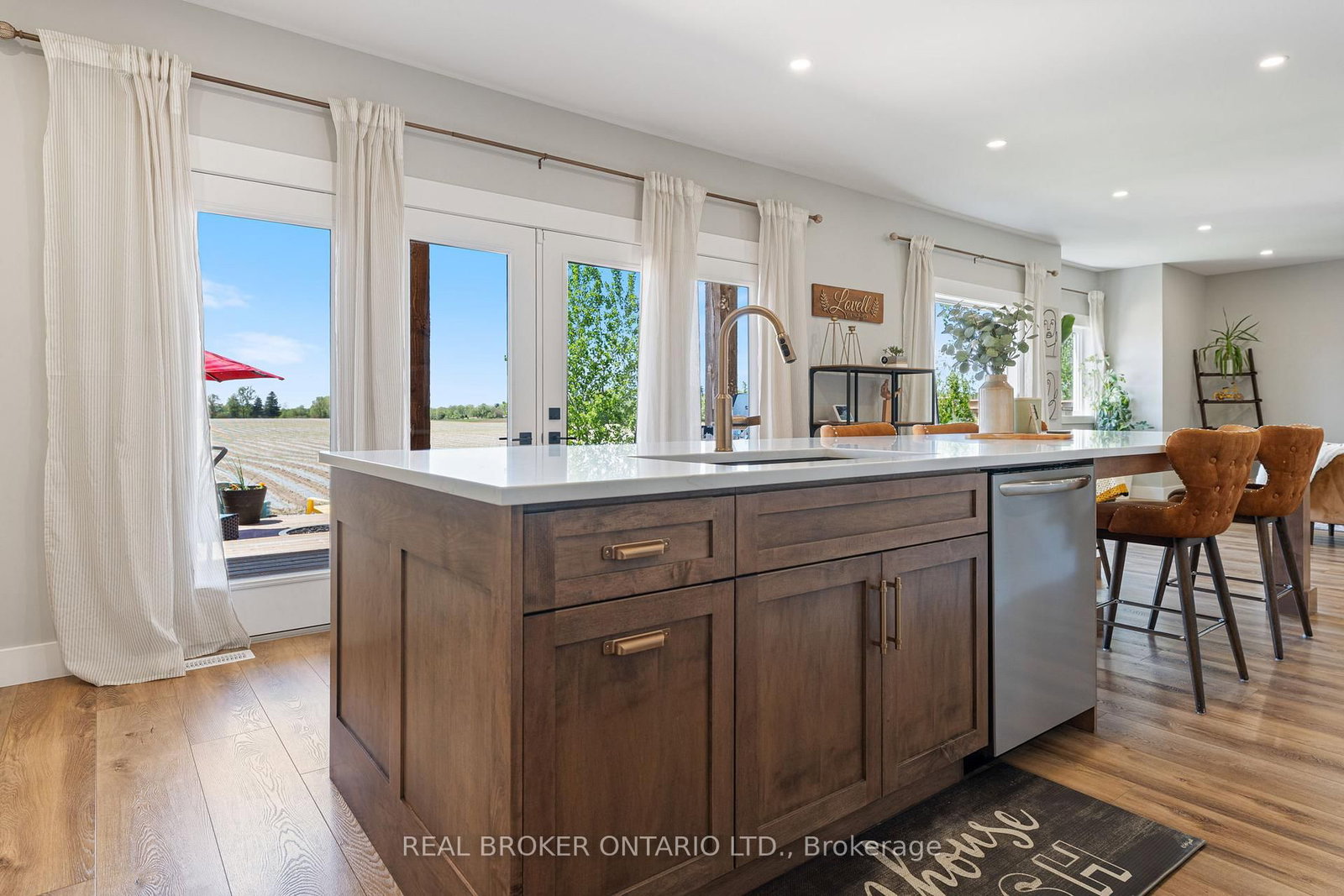 155 Gibbons Street • Norfolk, ON photo 14