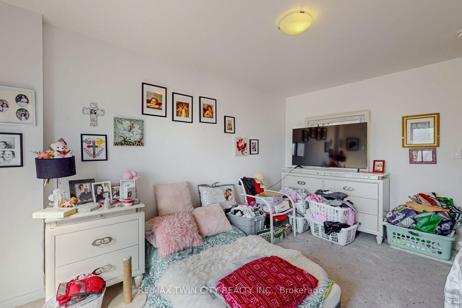 228 Longboat Run • Brantford, ON photo 21