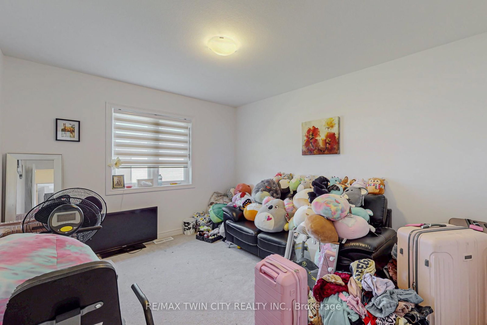 228 Longboat Run • Brantford, ON photo 26