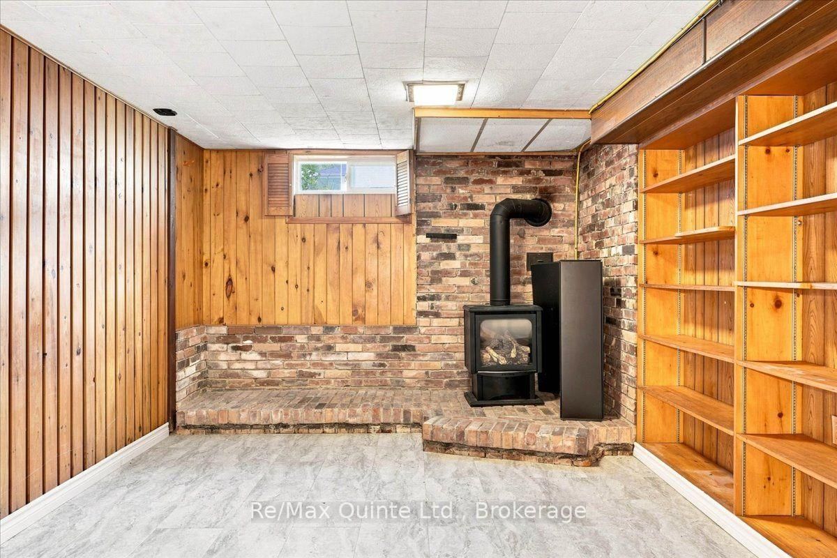 5 Simeon Street • Prince Edward County, ON photo 21