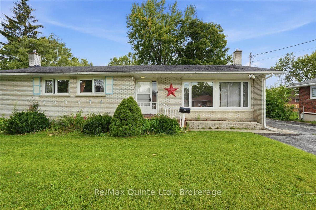 5 Simeon Street • Prince Edward County, ON photo 35