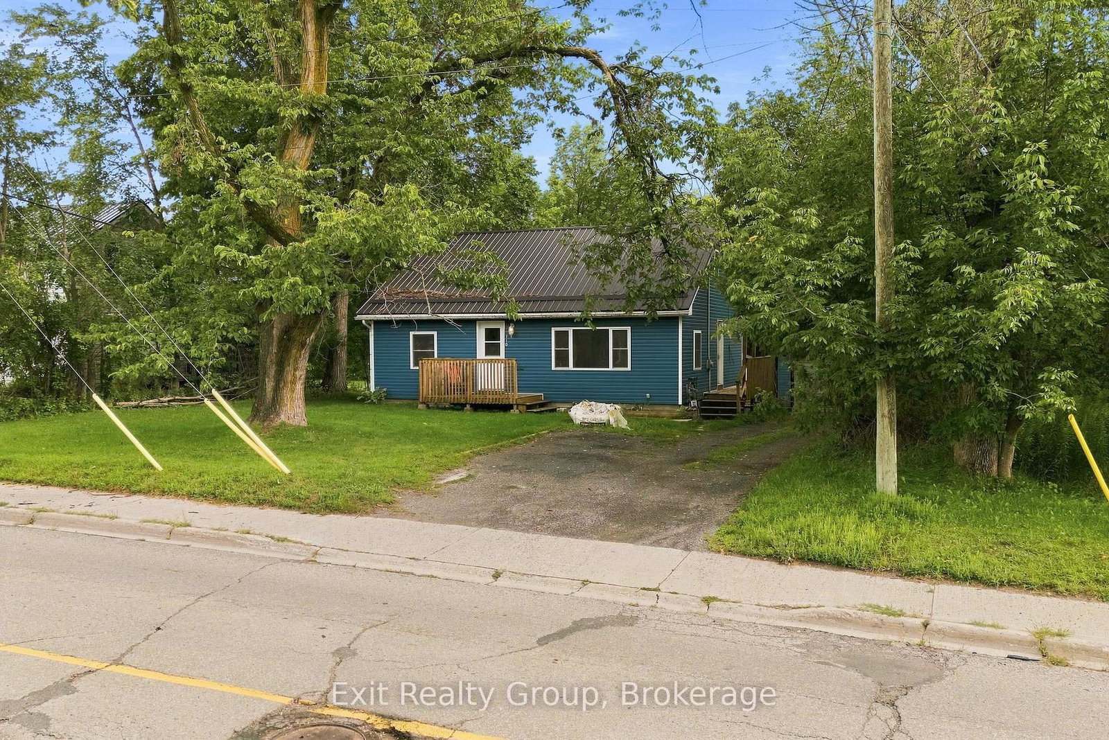 110 Forsyth Street • Limoges, ON photo 1
