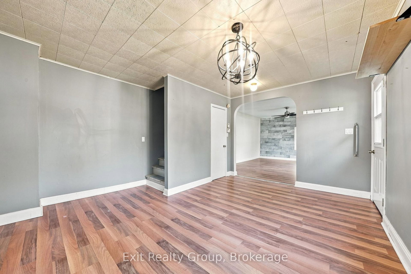110 Forsyth Street • Limoges, ON photo 16