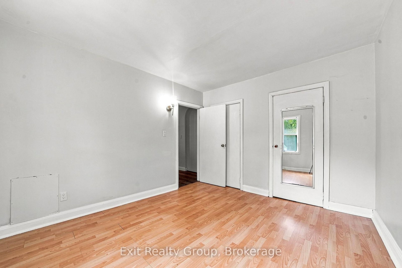 110 Forsyth Street • Limoges, ON photo 27