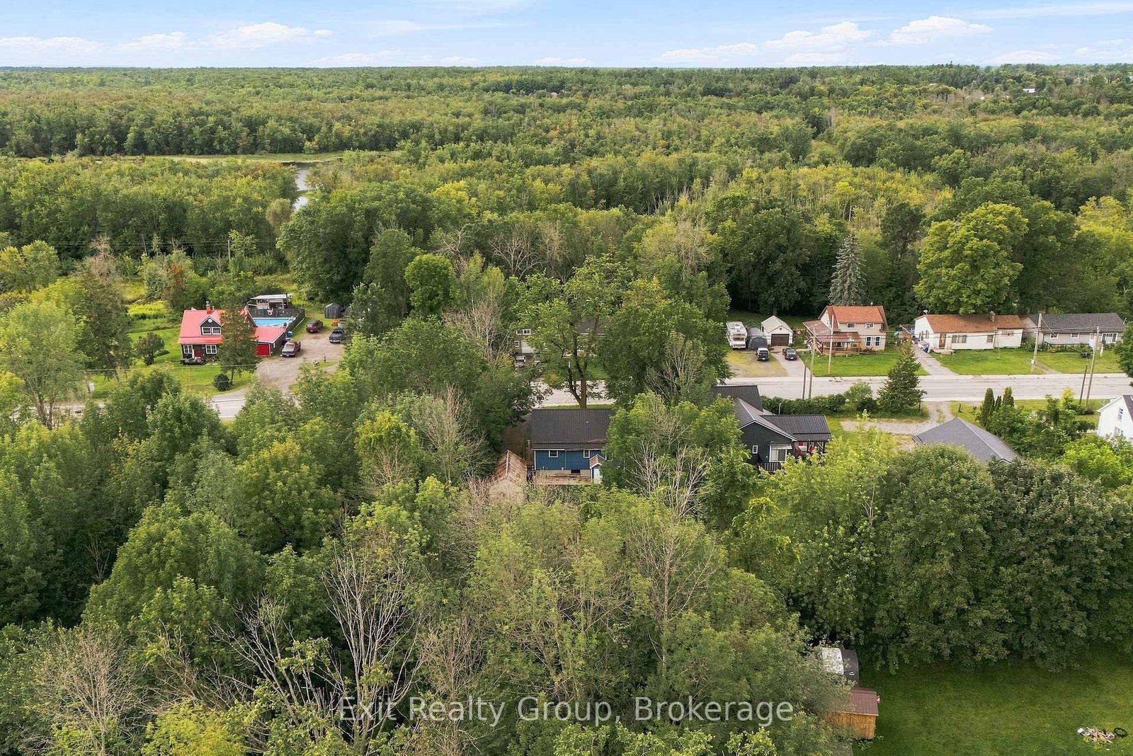 110 Forsyth Street • Limoges, ON photo 4