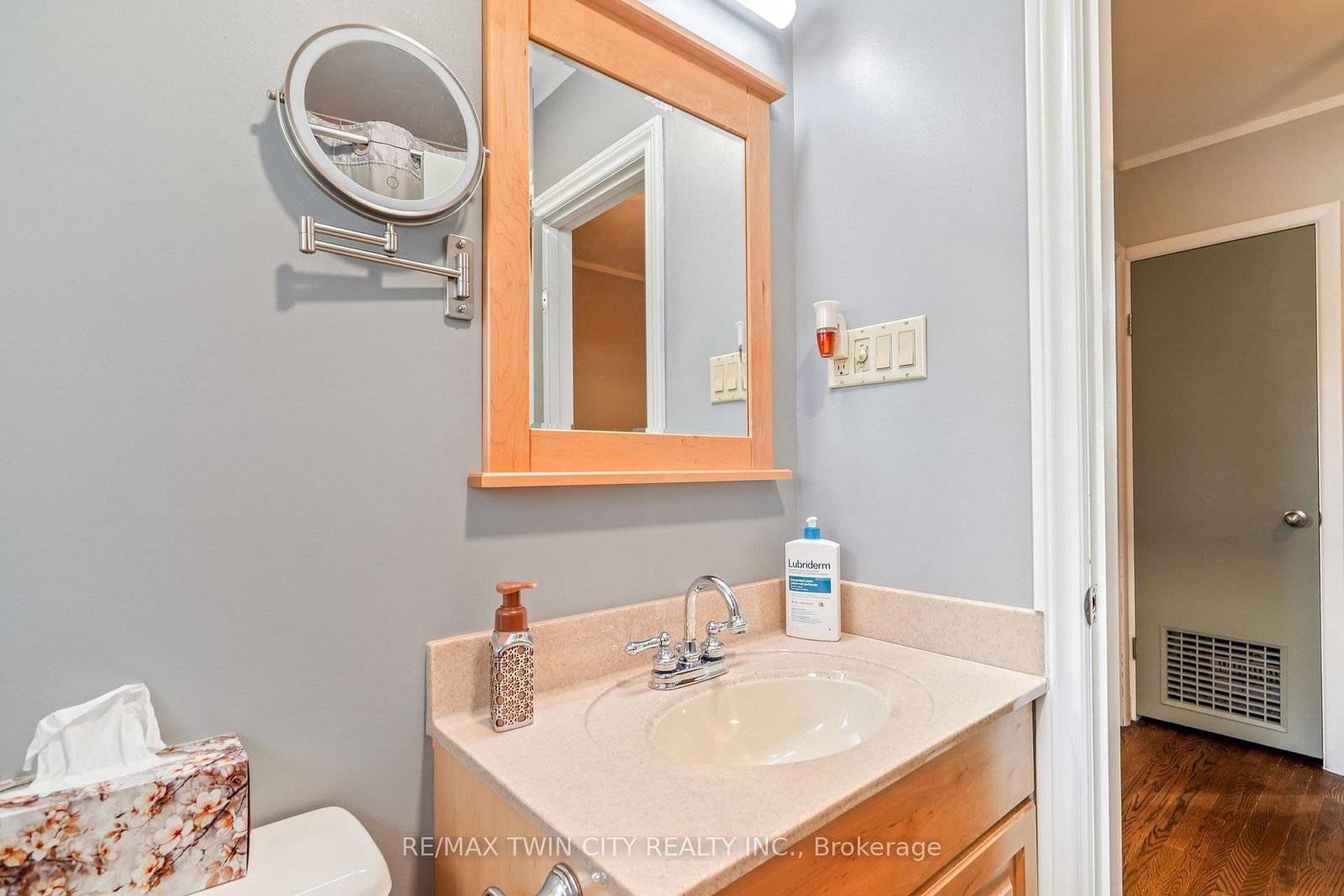 10 Brier Crescent • Brantford, ON photo 22