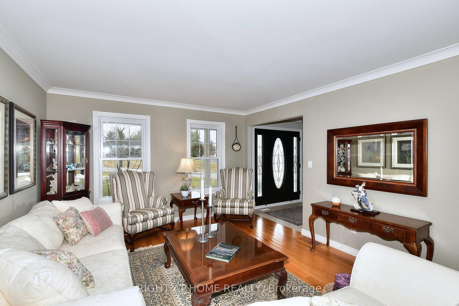 599 Maniece Avenue • Peterborough, ON photo 8