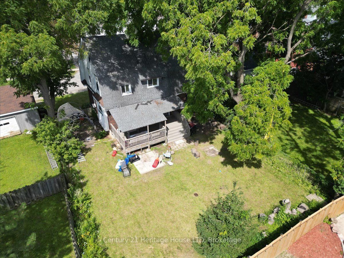 17 Elizabeth Street E • Welland, ON photo 30