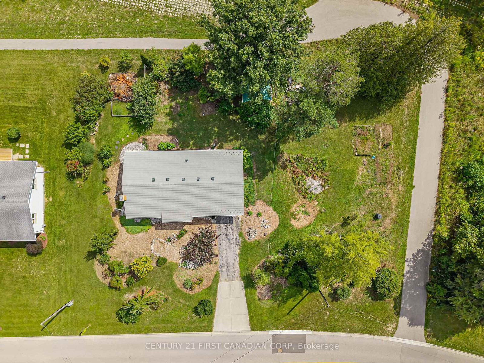 52 Gill Road • Lambton Shores, ON photo 42