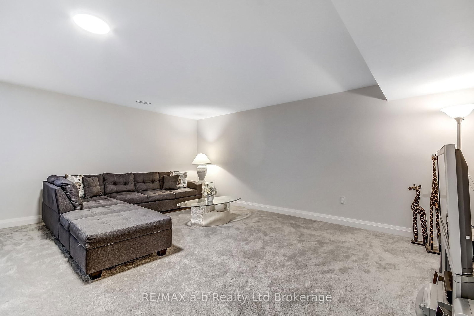 361 Quarter Townline • #3 • Tillsonburg, ON photo 18