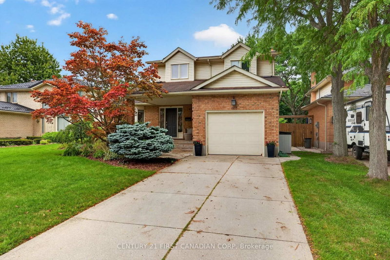 603 Country Club Mews