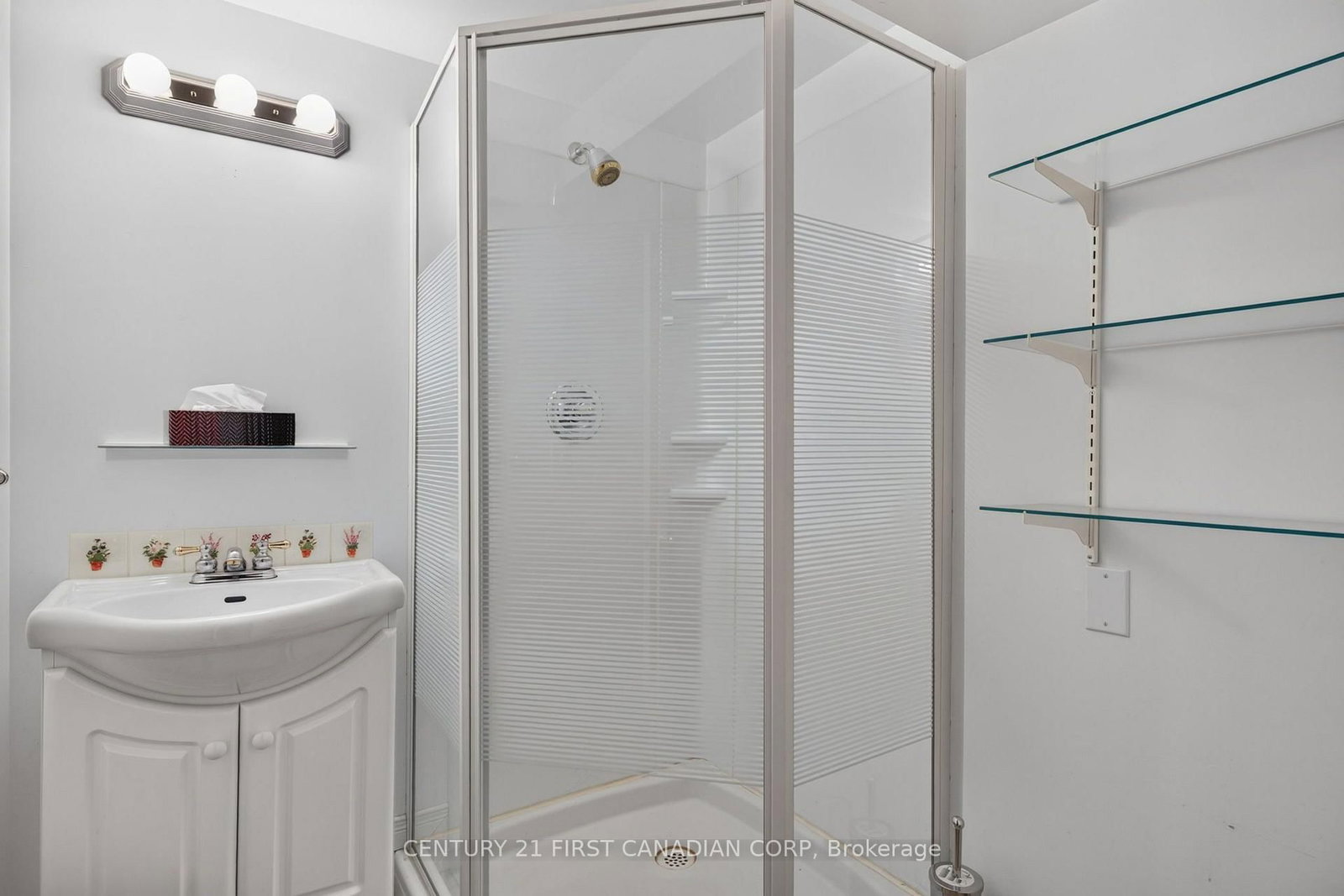603 Country Club Mews • London South, ON photo 37
