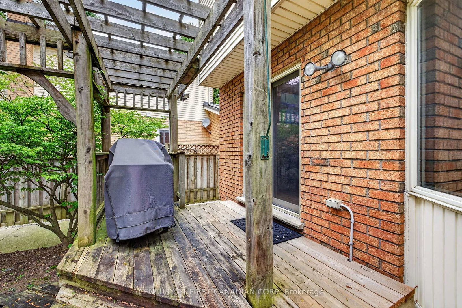 603 Country Club Mews • London South, ON photo 50