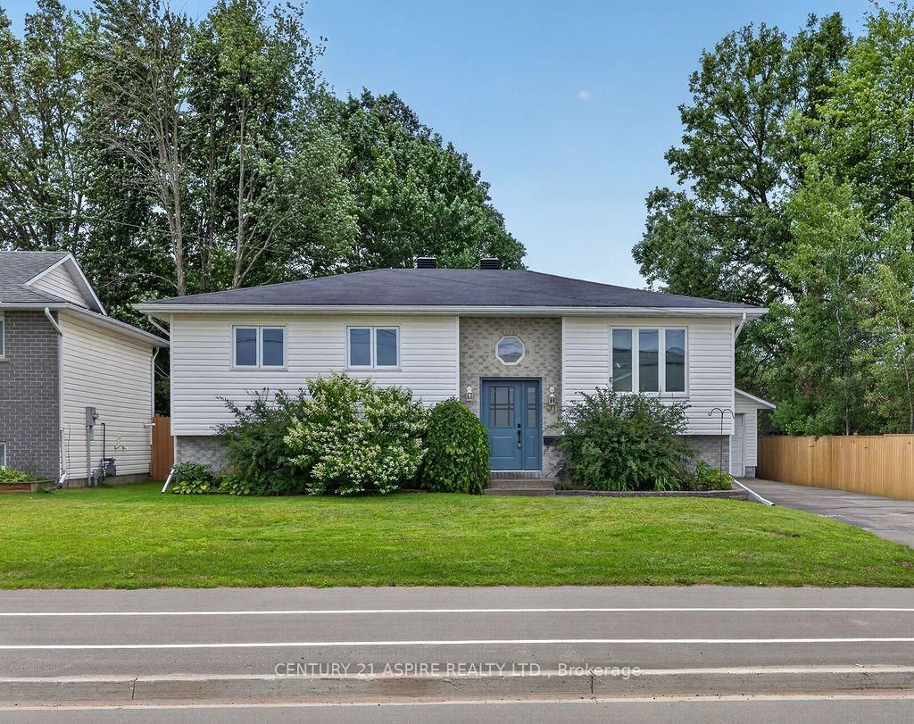 50 Portage Road • Petawawa, ON photo 1